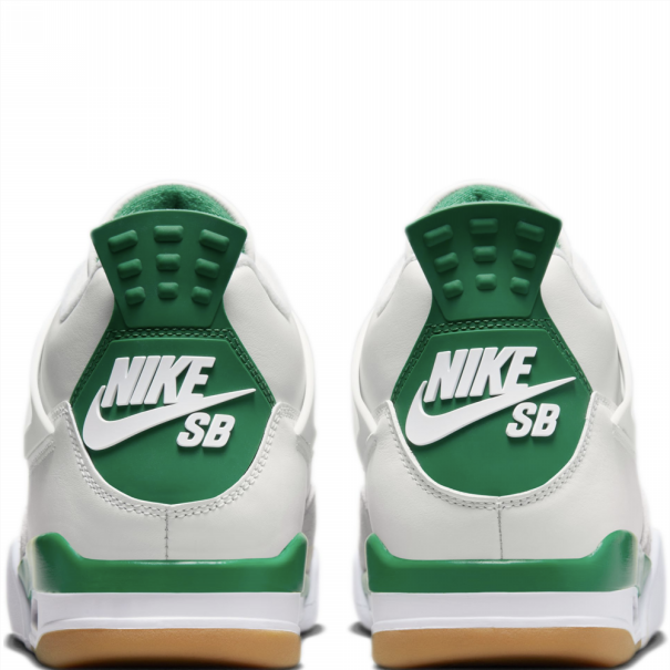 Nike SB x Air Jordan 4 SP 