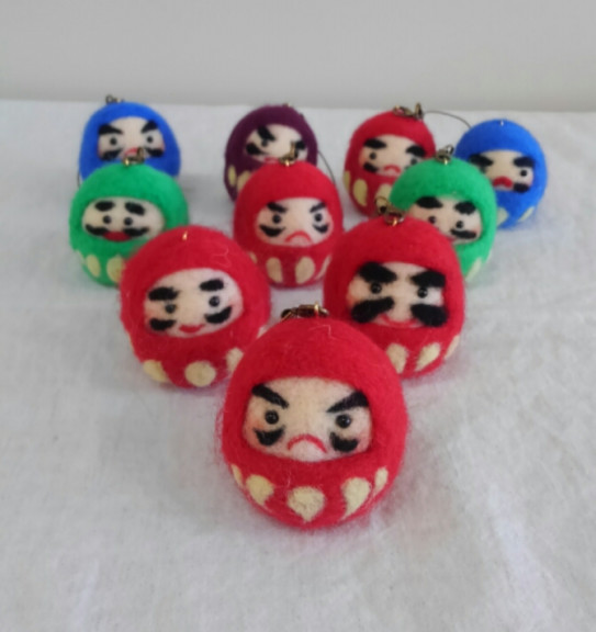 羊毛フェルトのだるまさん Hari No Oto 針の音