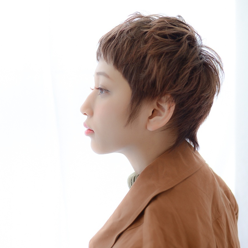 透明感カラーのベリーショート ゼロアルカリストレートとブリーチなしのグレージュが得意な美容師さんのブログ