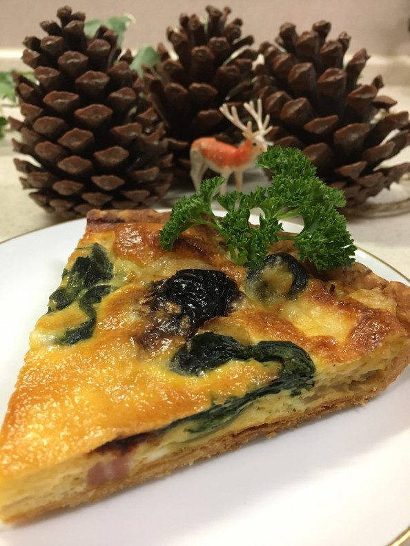 ホップ種のクリスマスキッシュ ばろのパンblog ホップ種のクリスマスキッシュ ばろのパンblog