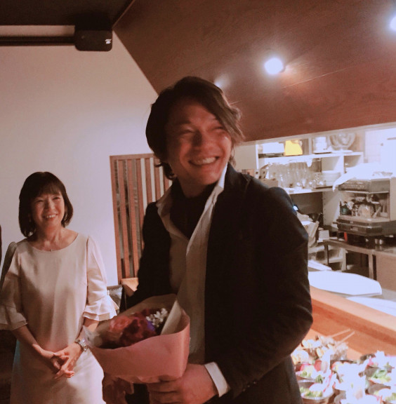 誕生日は産んでくれた母に感謝する日 石塚洋輔 公式ブログ