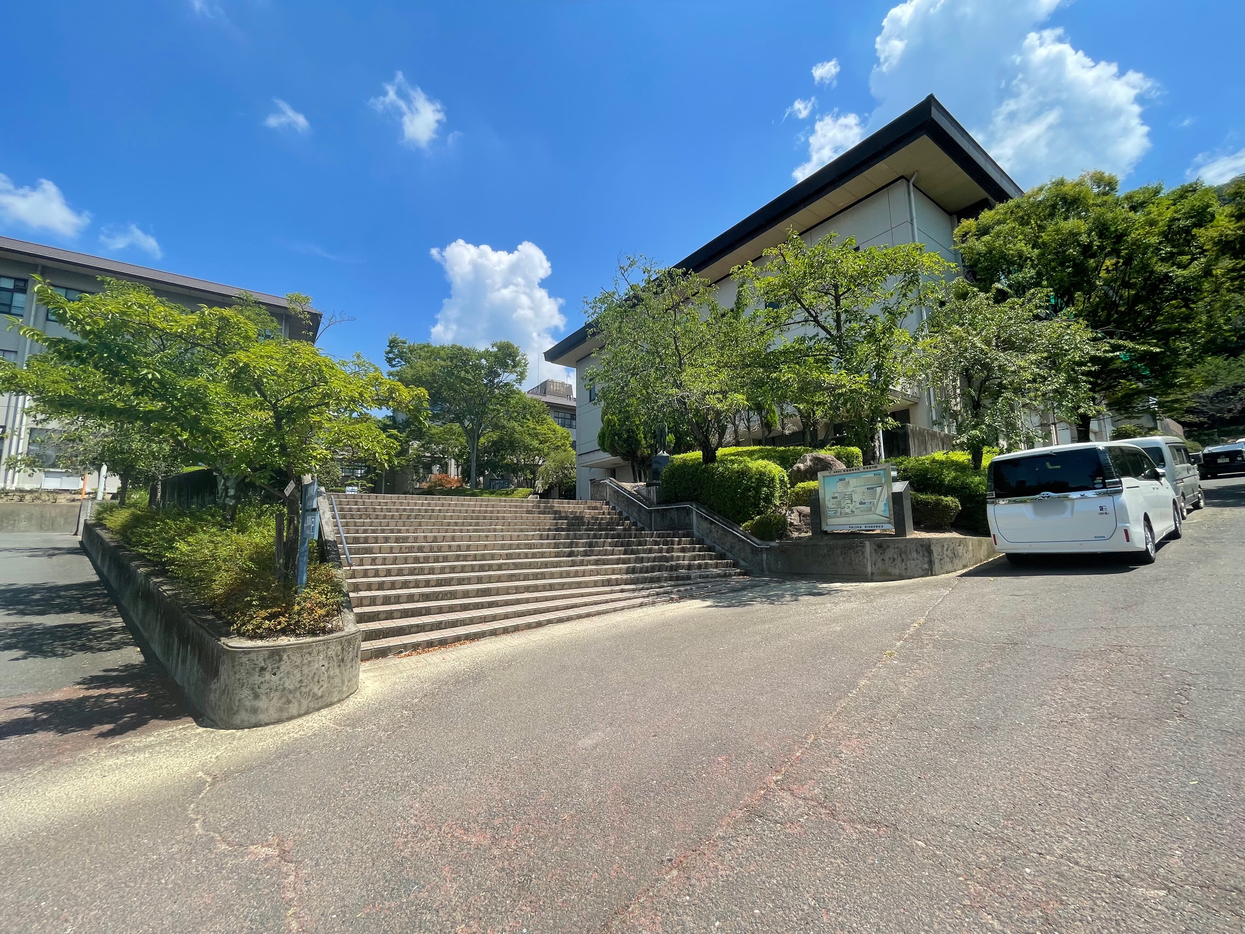 サクッと聖地巡礼】響け！ユーフォニアムが大好きなので京都府立