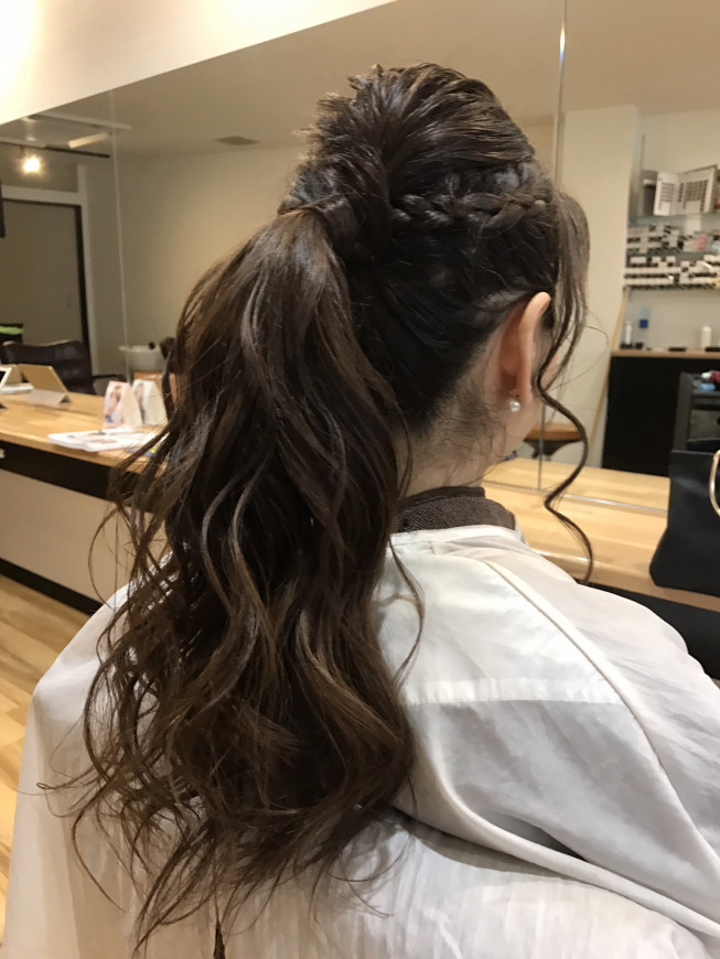 お呼ばれ シーンにオススメ ヘアアレンジ 南浦和ヘアセット 南浦和プライベートサロンsoco ソーコ