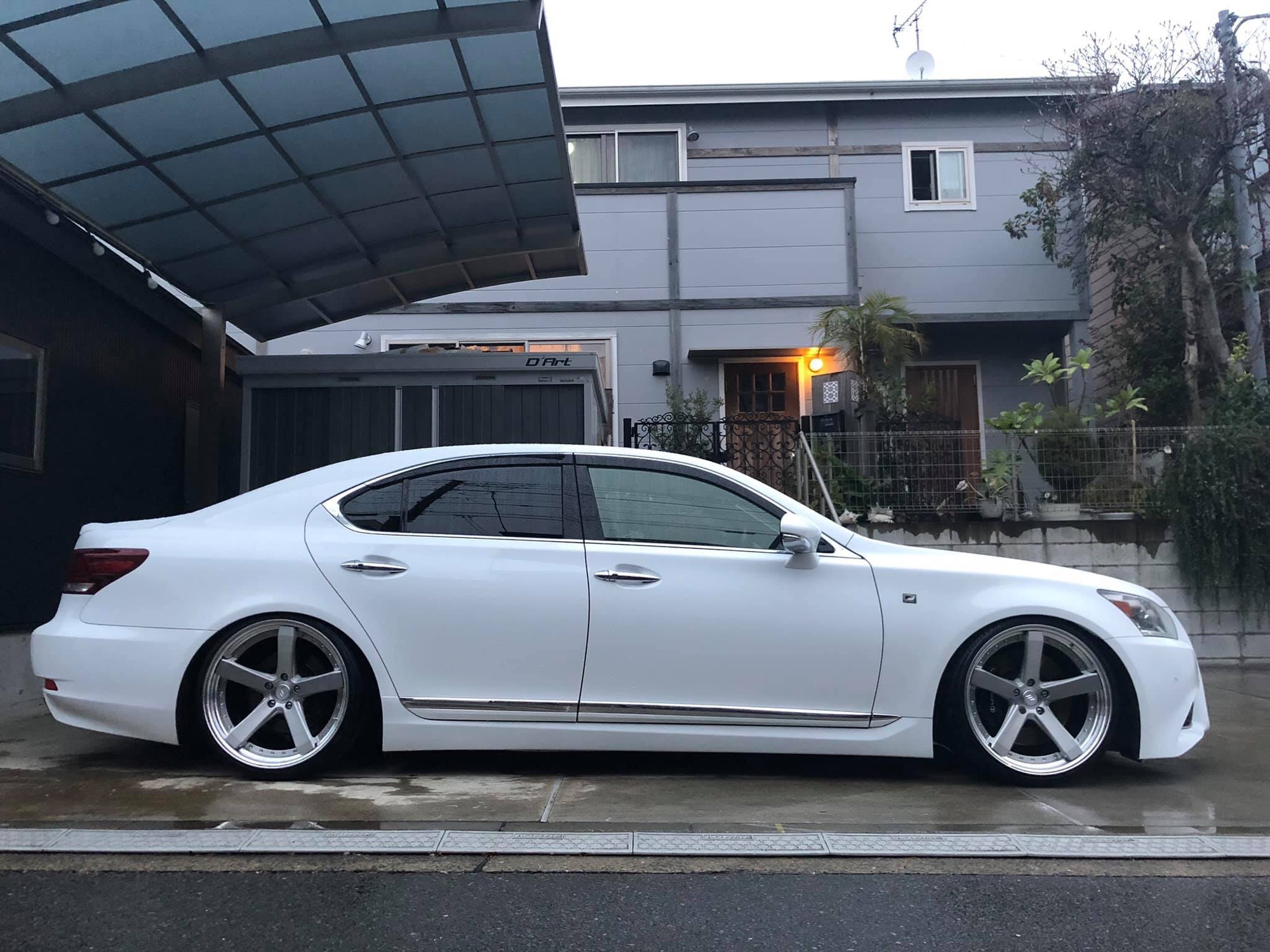 LS460 Fスポーツ × workジーストST2 21インチ | D'Art