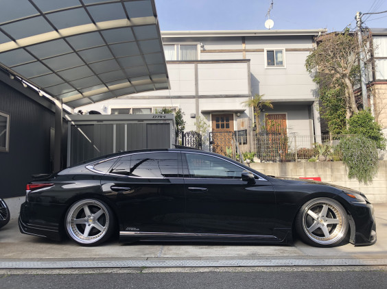 LS500h×WORKジスタンスW5S鳳凰エディション21インチ！ | D