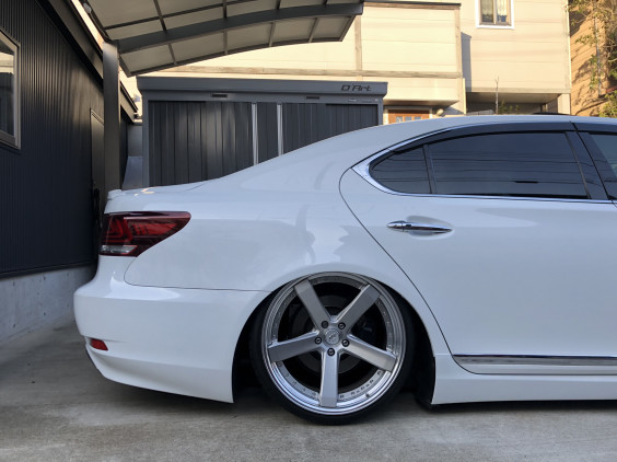 LS460にゼロシステム！！ | D