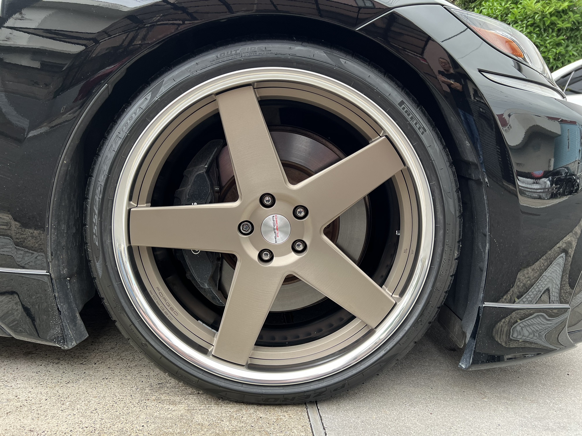 LS500h×ハイパーフォージドC5.2 22インチ | D'Art