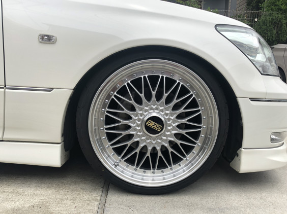 30セルシオにBBSスーパーRS 20インチ！！ | D