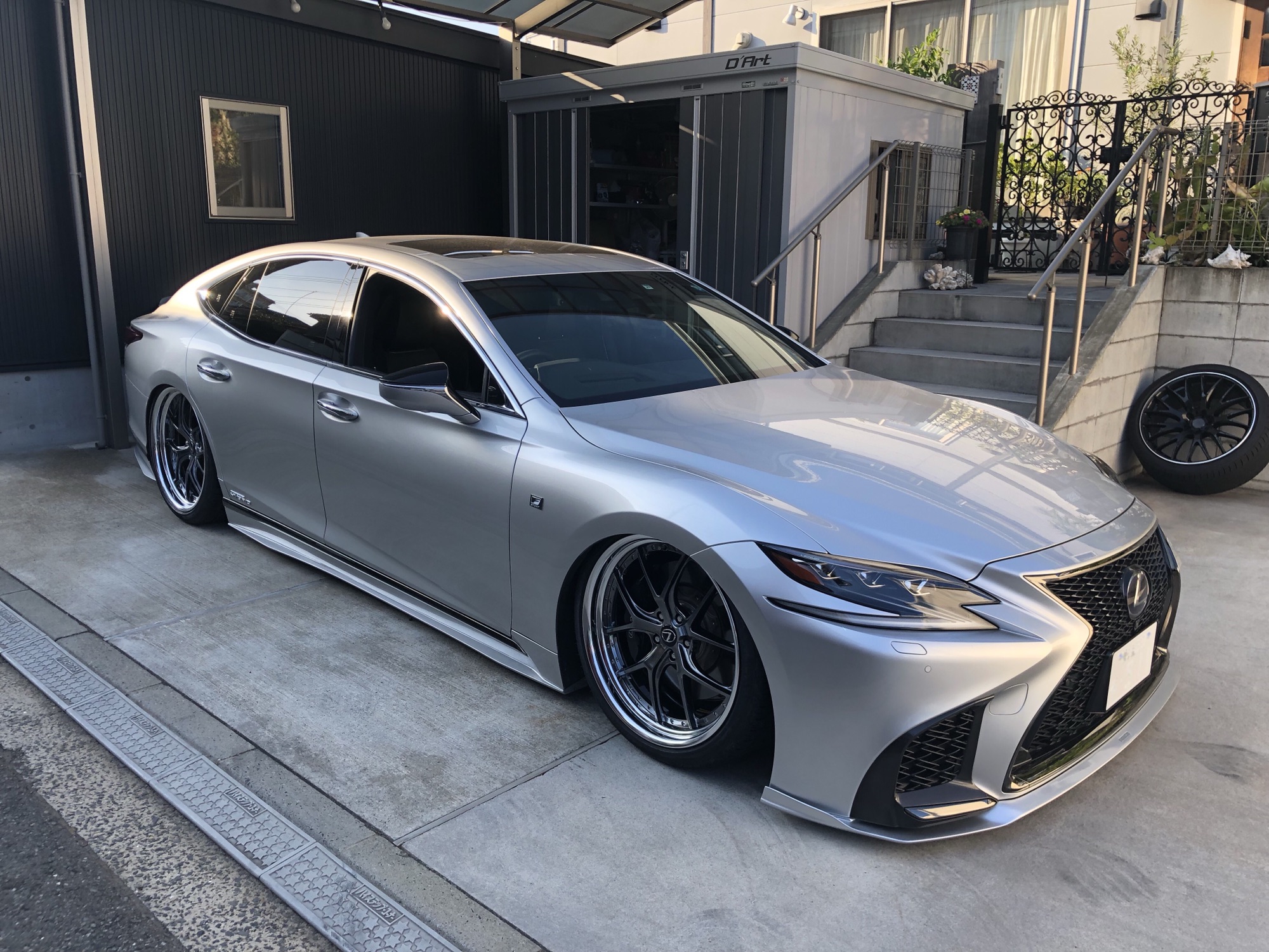 LS500 Fスポーツ × エイムゲインGTM22インチ | D'Art
