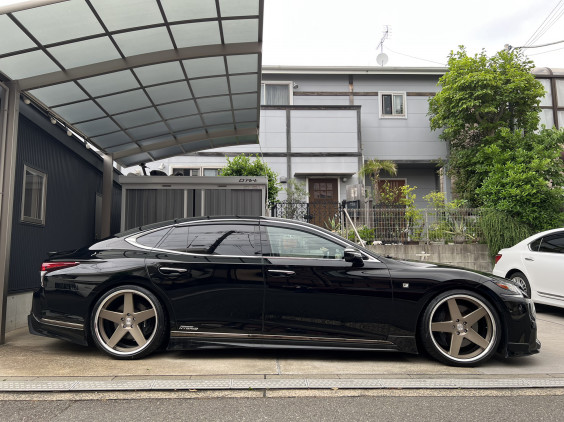 LS500h×ハイパーフォージドC5.2 22インチ | D