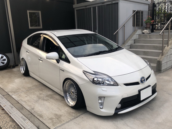 30プリウス×BBS RS 17インチ リバレル | D
