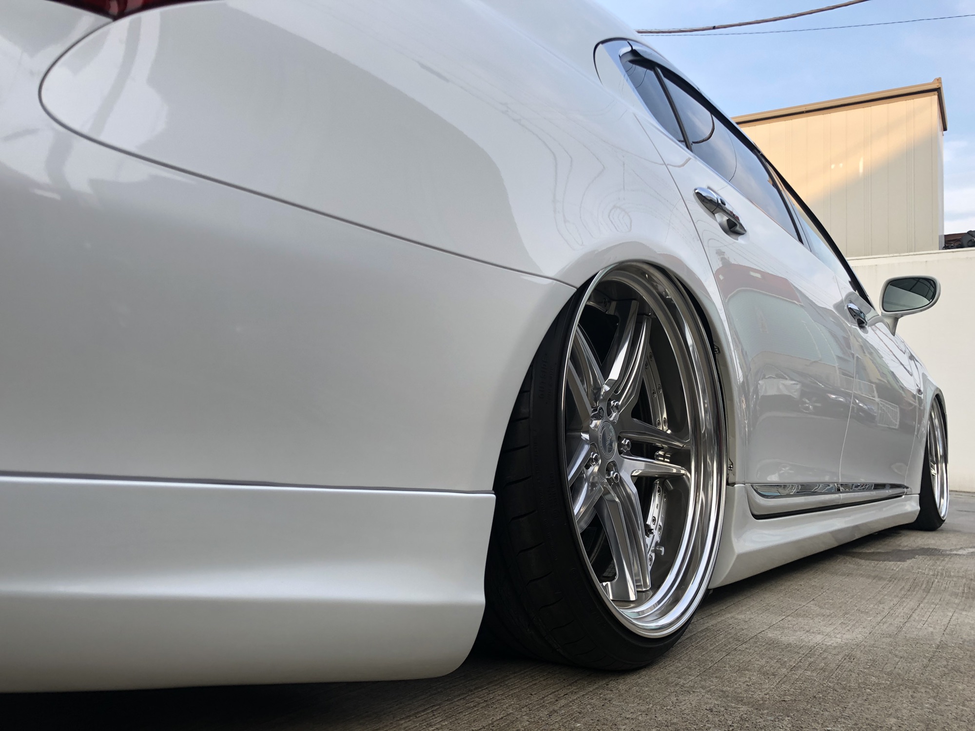 ワーク グノーシスGH2-SR 21インチ LS460使用 ワーク グノーシスGH2-SR 21インチ LS460使用