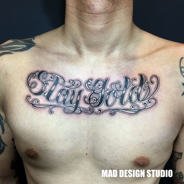 レタリング スクリプトのタトゥー Mad Tattoo Studio マッドタトゥースタジオ