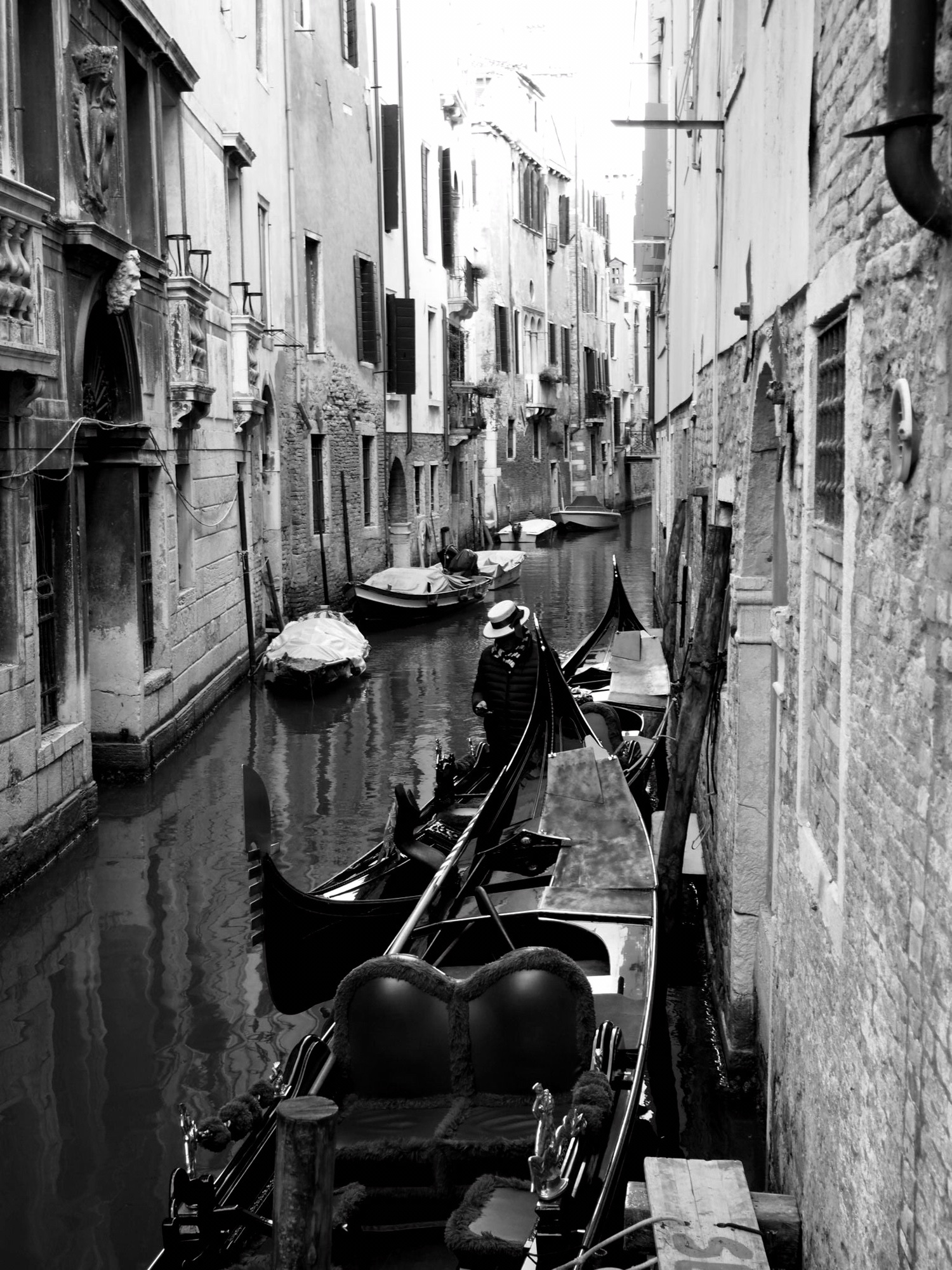 Venezia(ヴェネツィア)で白黒写真を撮ってみた | Almost a solo traveler