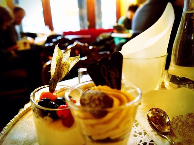 Caffè Florian 滑稽 (カフェフローリアン)デミタスカップ & ソーサー