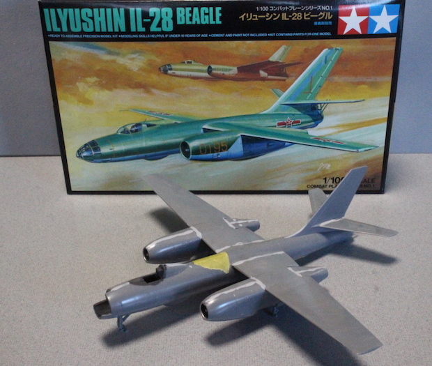 イリューシンIL-28（タミヤ1/100）その1 | プラモな気分2