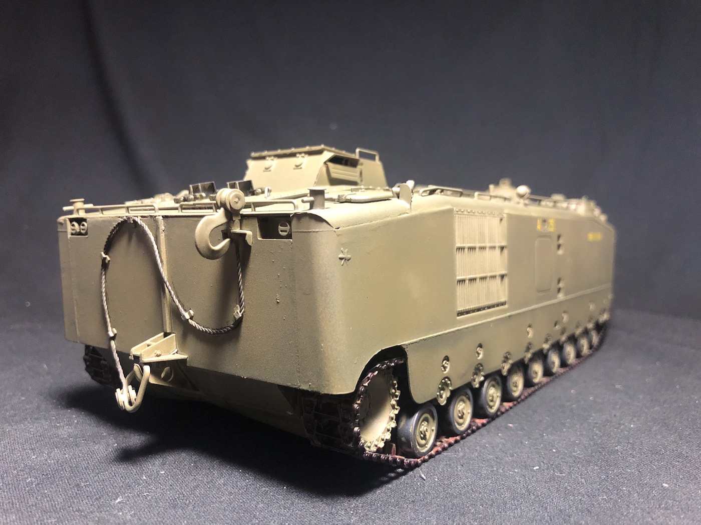 LVTP5A1水陸両用装甲兵員輸送車（AFVクラブ1/35）その２ | プラモな気分２