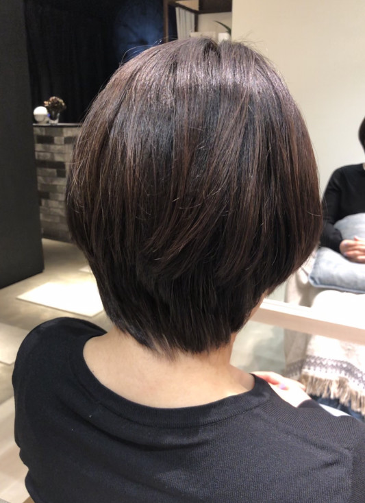 ペタ毛とクセ毛を解消する 丸みのあるひし形ボブ Watasi ペタ毛とクセ毛を解消する 丸みのあるひし形ボブ Watasi