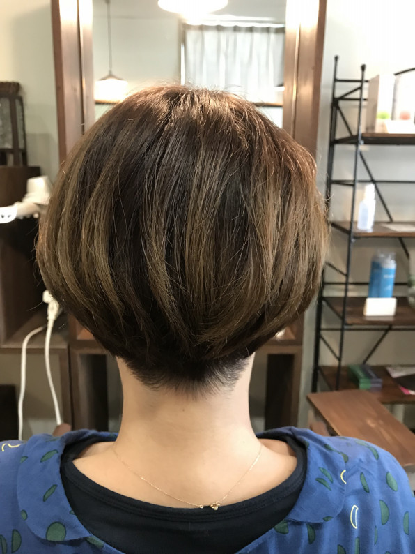 ヘアダメージ 髪質 毛髪がパサつく原因 パーマ編 Curel Time