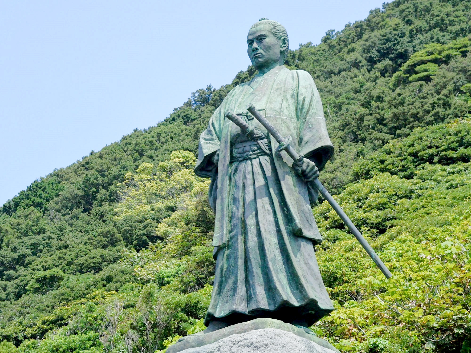 中岡慎太郎銅像 | 旅と趣味 平蔵