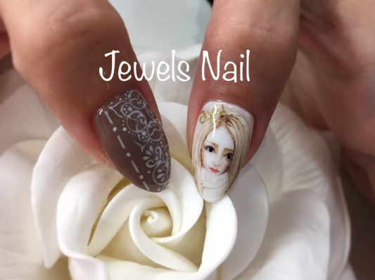 人物画アート コラボしちゃいました Jewels Nail