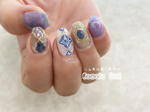 Jewels Nail