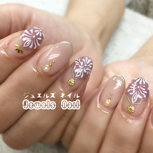 初秋の人気カラーでネイル Jewels Nail