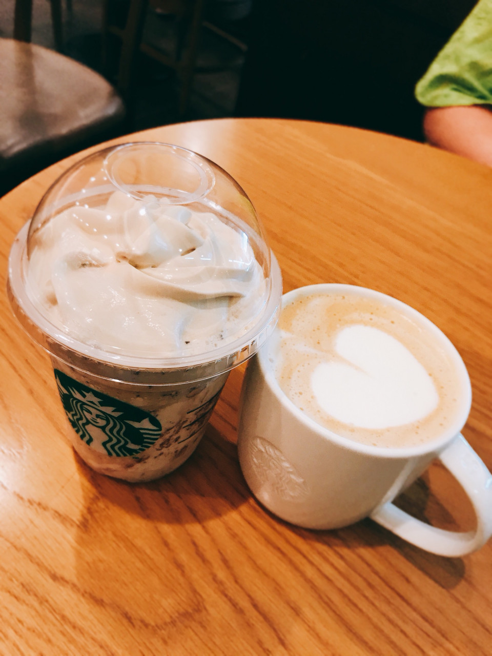 スターバックスコーヒー フレンテ南大沢店 デラオーノのoh No 食style