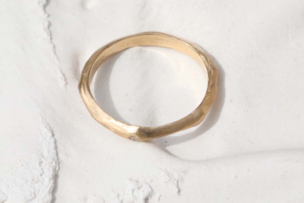 【未使用】pluis プリュイ リング ゴールド 中古・古着通販】PLUIE (プリュイ) アリードリング ゴールドカラー