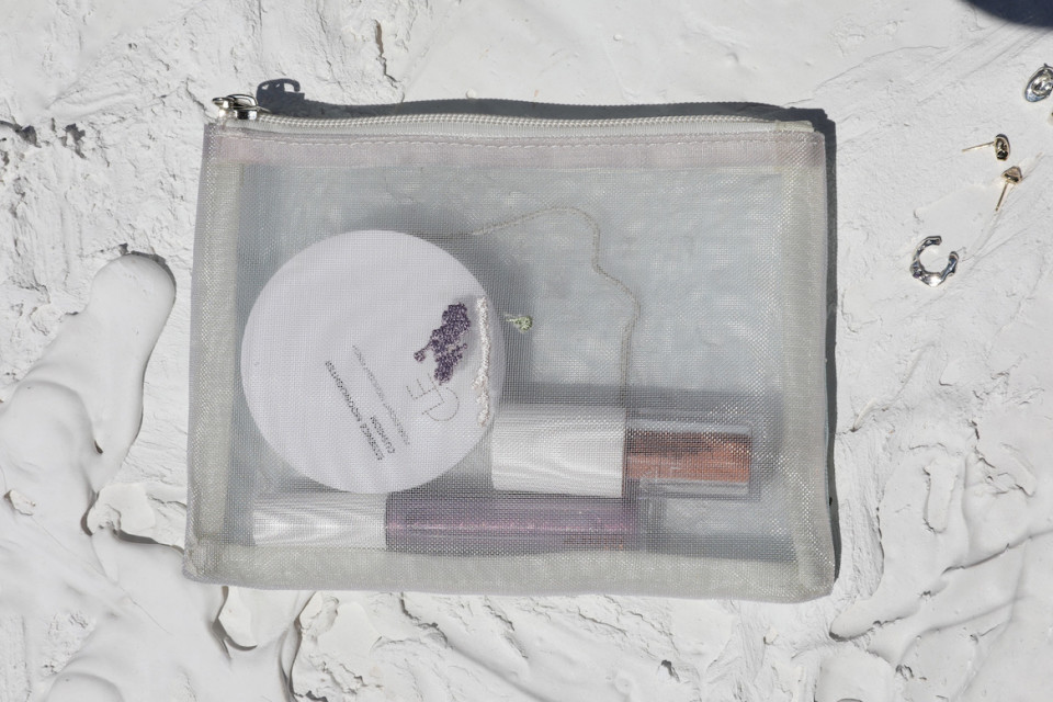 face pouch | PLUIE