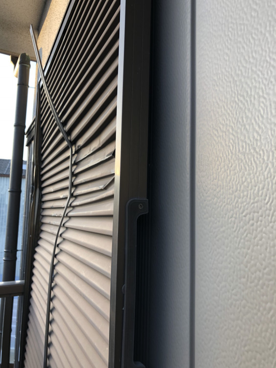 雨戸の鏡板交換工事 In 泉州 岸和田市 外構工事 アルミサッシ屋 Oneスタイル 泉 州 岸和田市のガラス サッシ屋 Oneスタイルの 仕事と 釣りと サーフィンと 色々と