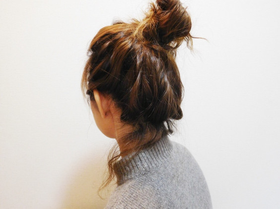 2 ザックリゆるいおだんごヘア Kurara Hair Arrange Catalog 2 ザックリゆるいおだんごヘア Kurara Hair Arrange Catalog
