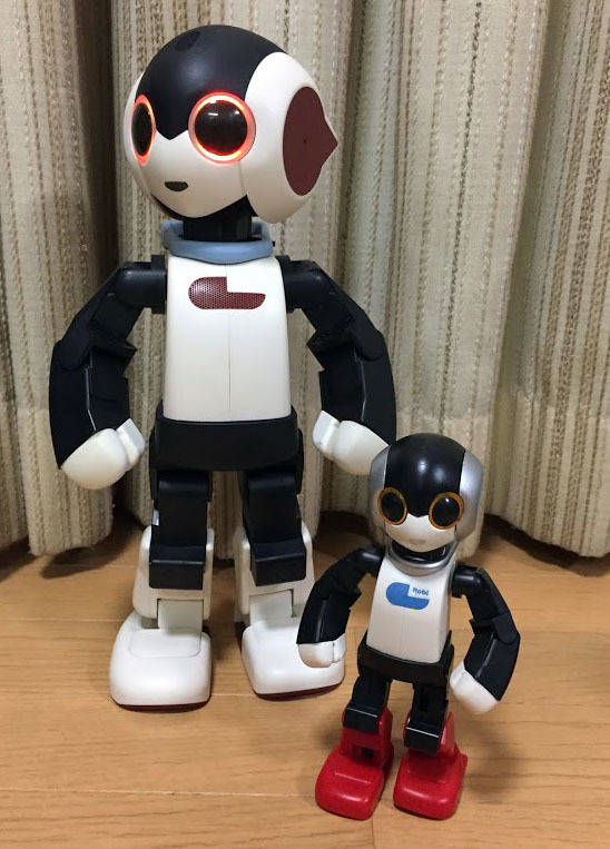 いち早く歩くロビと遊べる!? 「2足歩行てくてくロビ」を作ってみた