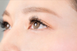 まつエク 米子 まつげエクステ Lapark Saku