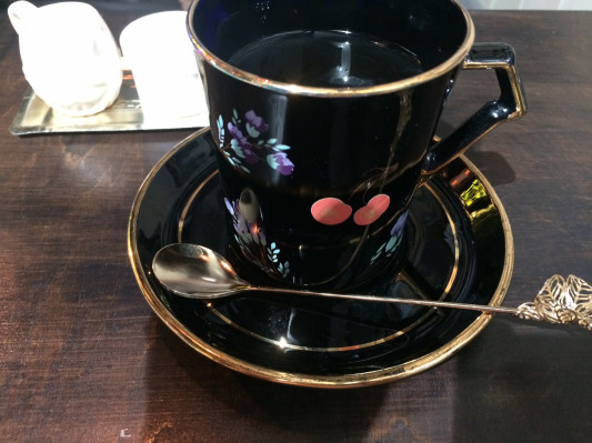 エセルの中庭 街ログポース