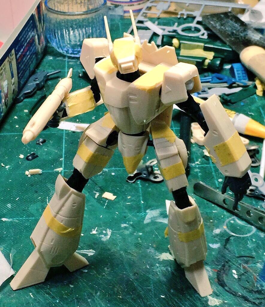 1/100 バトロイド・バルキリー VF1D （アリイ） | エムロボ模型缶2