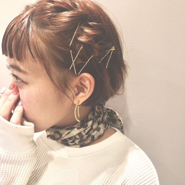 ショートから伸ばし中の方必見 ショートでもできるヘアアレンジ Akari ショートから伸ばし中の方必見 ショートでもできるヘアアレンジ Akari