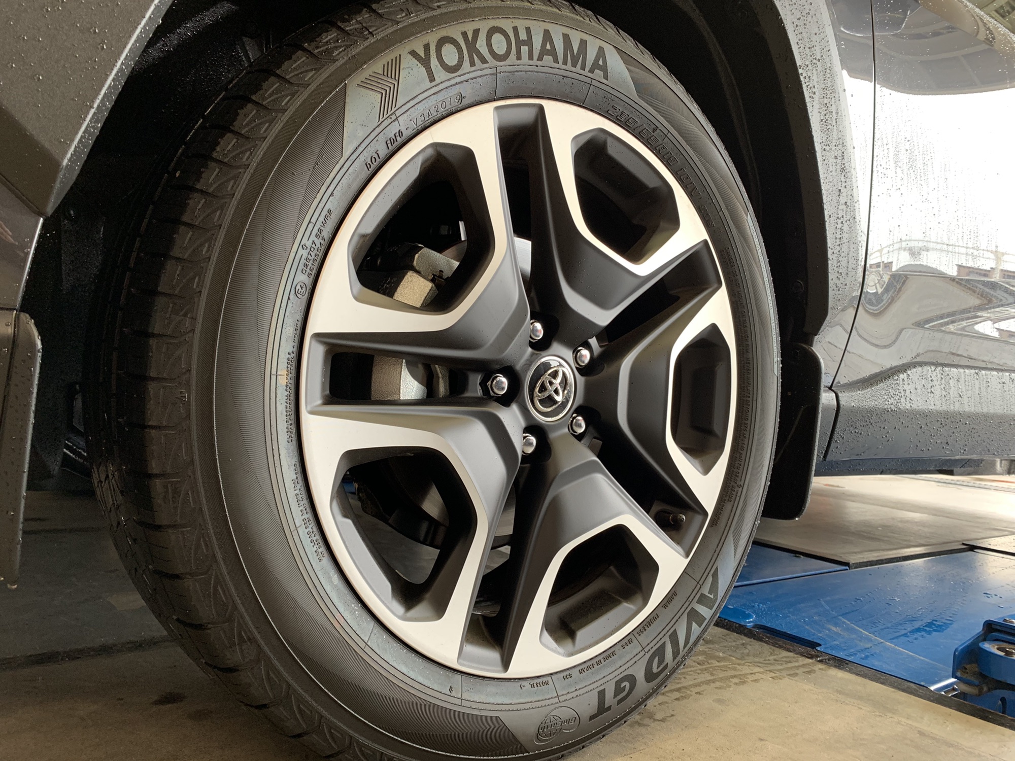新・RAV4 | HAPPY TiRE