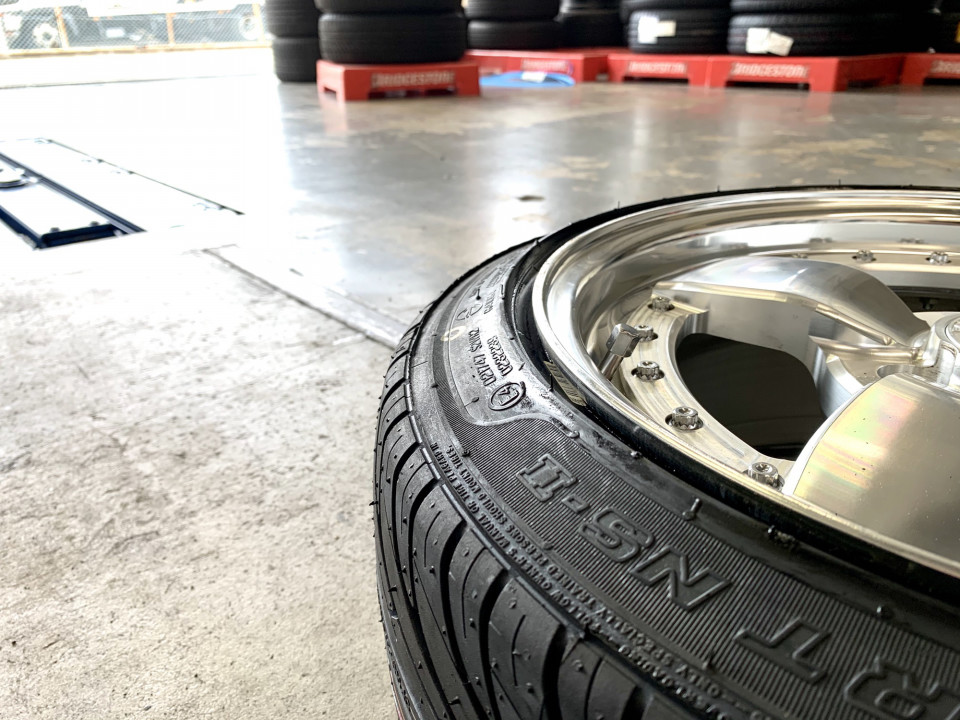 引っ張りタイヤ選び Happy Tire 引っ張りタイヤ選び Happy Tire