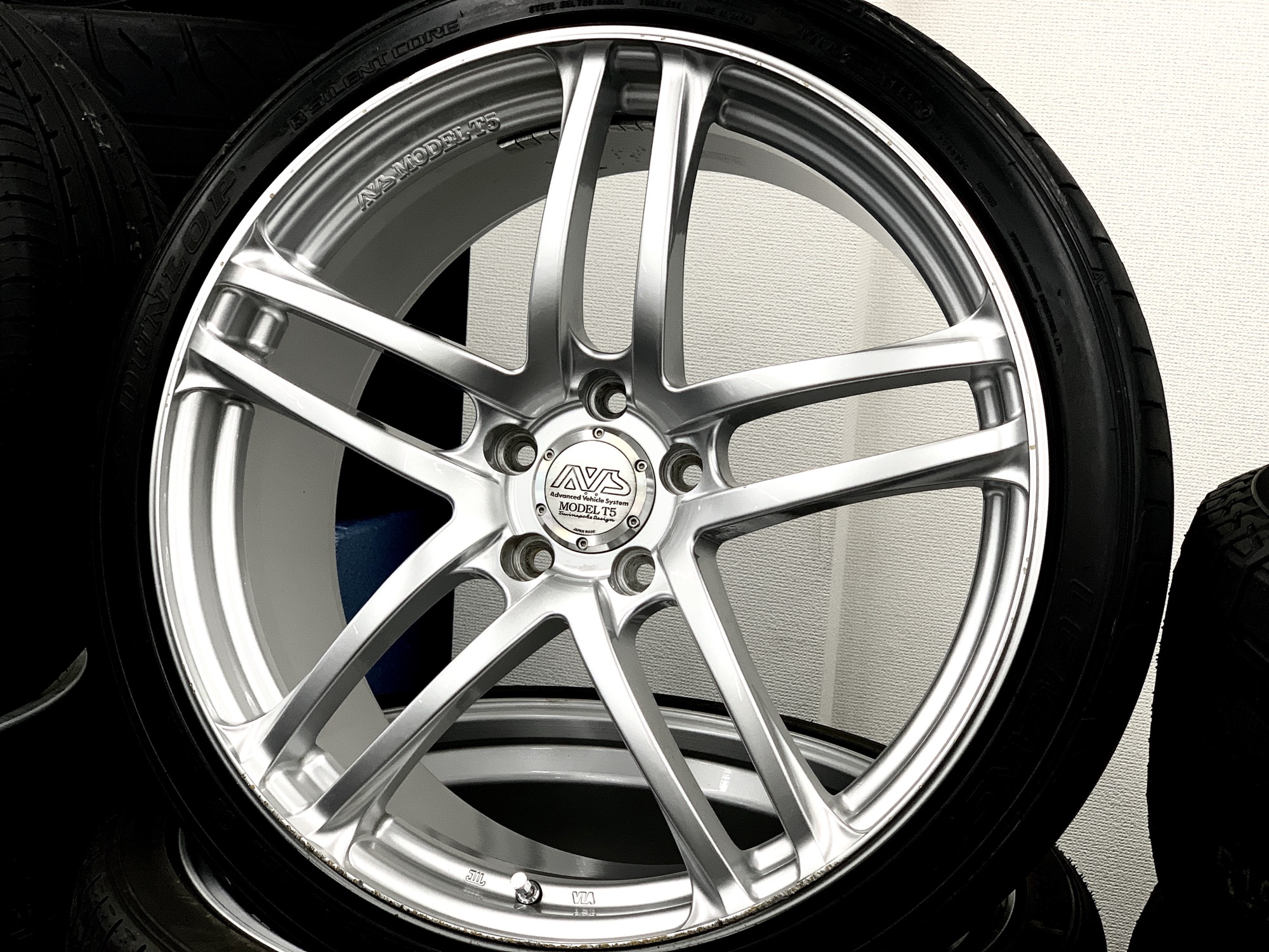 Yokohama AVS Model T5 – CarGym