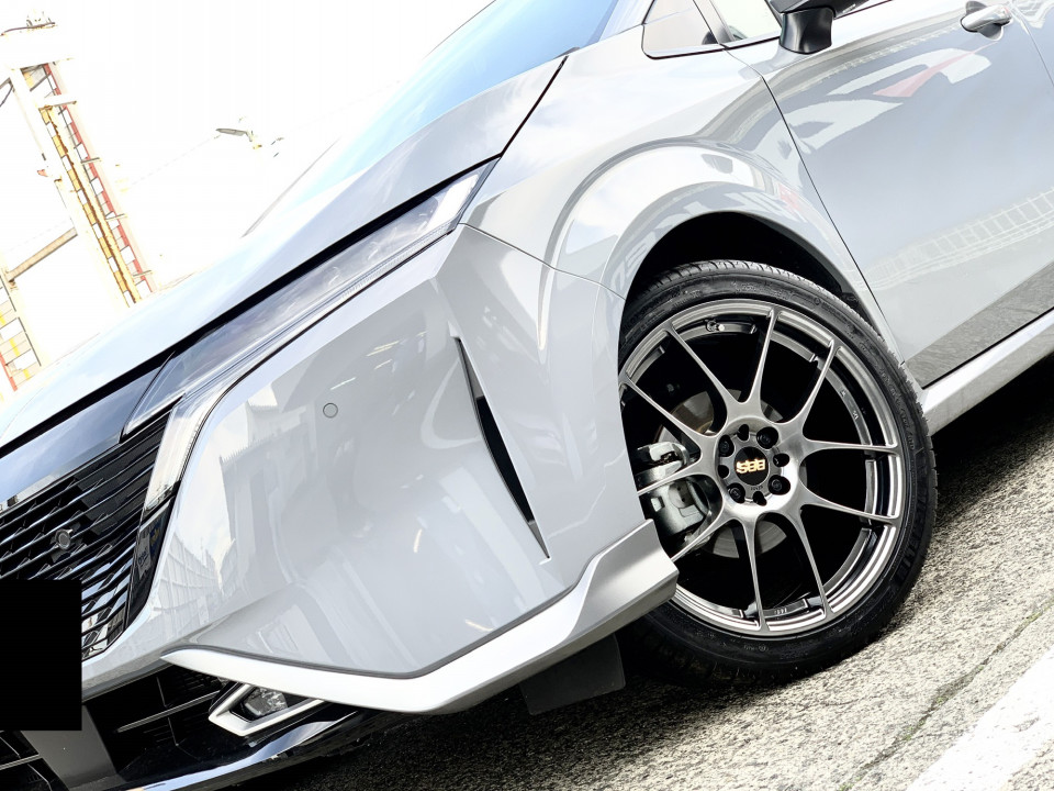オーラが違います！ | HAPPY TiRE