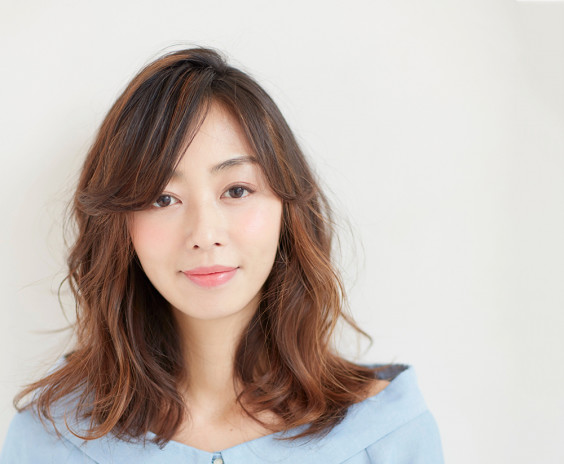 18年３月号の女性ファッション雑誌を見渡して春に流行りそうな髪型を予測 柳平岳慶 細毛 ペタンコ くせ毛 頭の形 まとまらないなどの悩み解決美容師