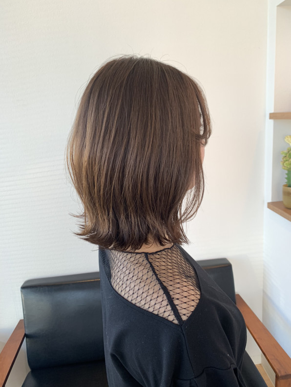 切りっぱなしボブに飽きちゃった そんな時は 美容師asako イチノヘアサコ のブログ