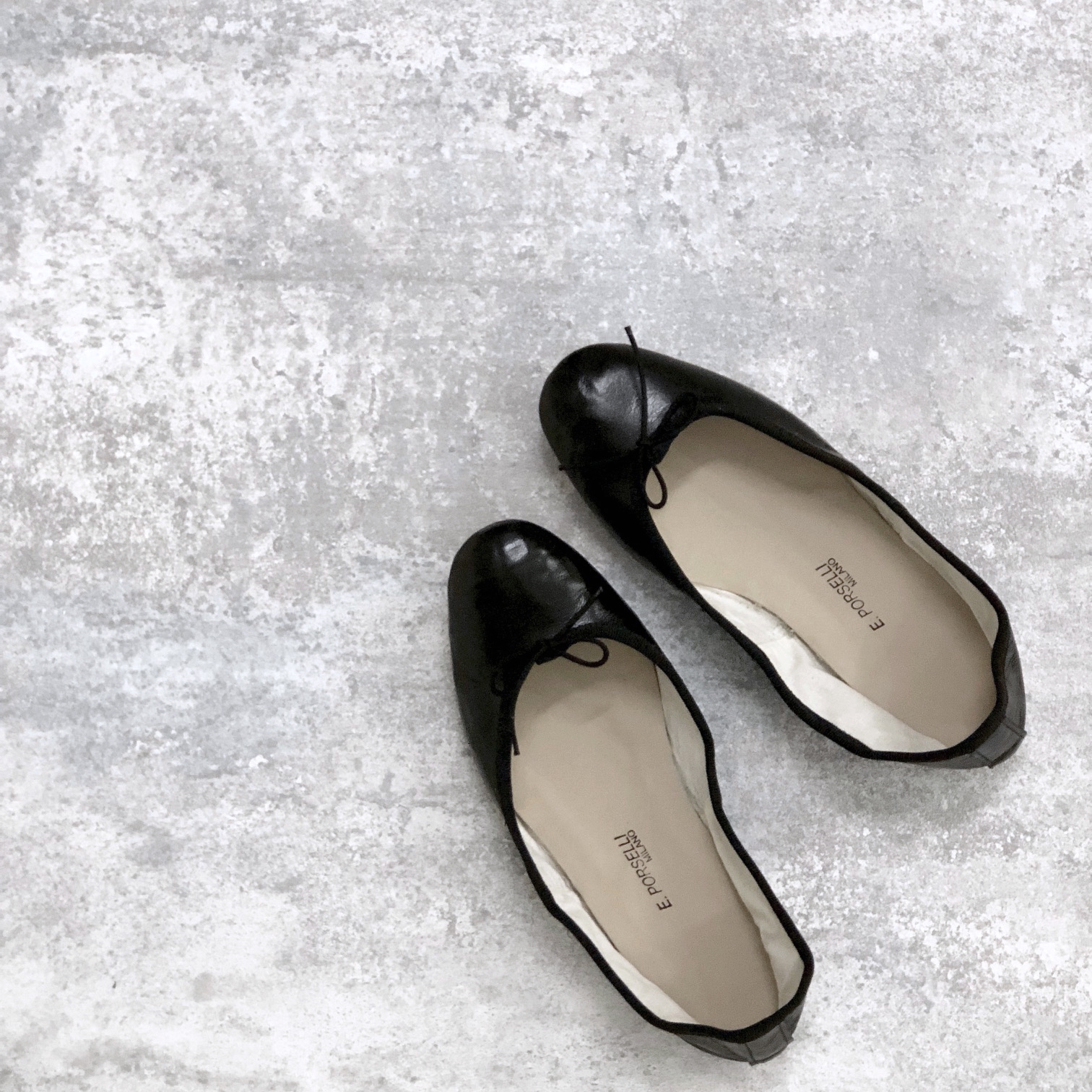 夜間室内でのスマホ撮影 Sisdesign Monotone Photostyling