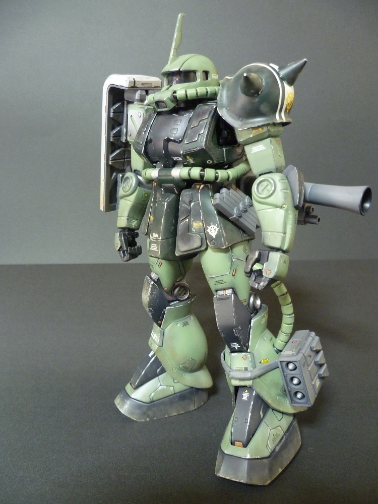 中隊長②1/100 MGザクⅡ 【なんとか完成】 | 15年ぶりのガンプラ