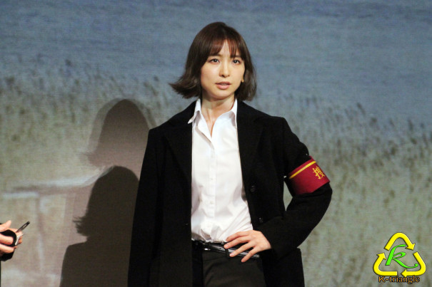 篠田麻里子 松田凌 西原亜希ら出演 舞台 アンフェアな月 第2弾 刑事 雪平夏見シリーズ 殺してもいい命 チームワークの良さで初日を迎える K Triangle オフィシャルサイト