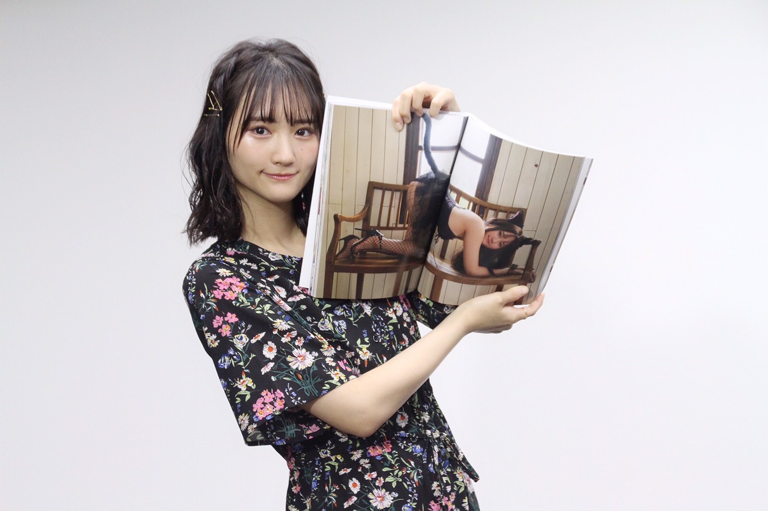 そよん が1st写真集『そよかぜ』発売記念 記者発表会に登場！ | K 