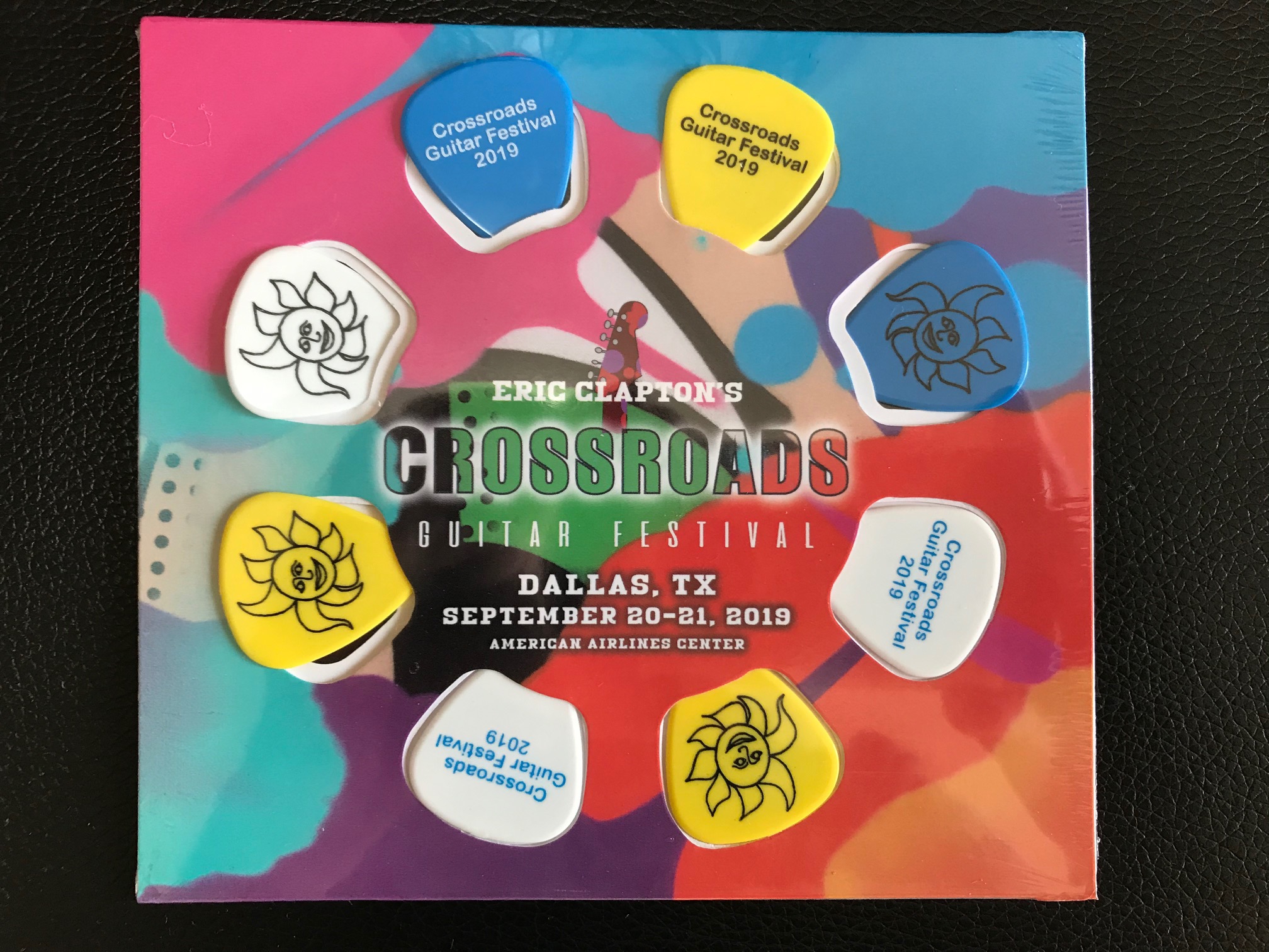 エリック クラプトン クロスロード ギター フェスティバル ２０１９ が今夜 ｗｏｗｏｗで放送 ギター ピック セットも販売中 Warner Music Life