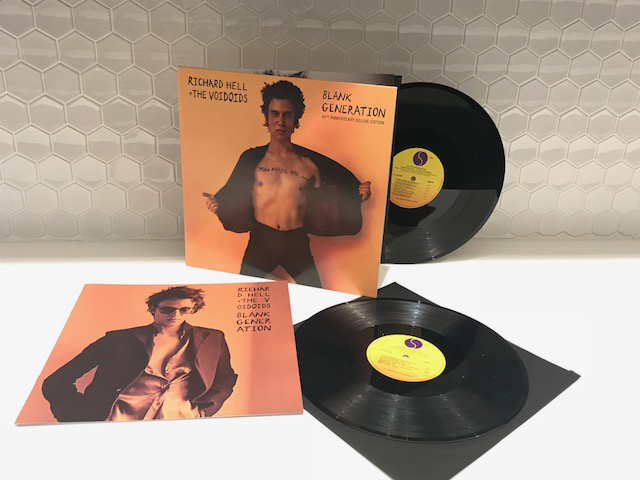 初期ニューヨーク・パンク・シーンの最重要人物リチャード・ヘル、発売40周年を記念して2枚組のデラックス・エディションで登場！ Warner