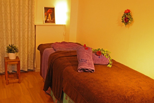 むくみ 冷え ビヒエステ自由が丘 韓国no1 漢方よもぎ蒸し